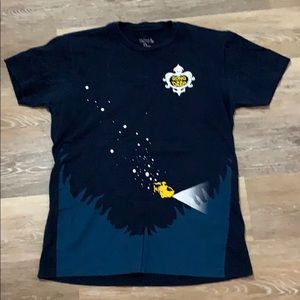 Walnut & 39th-Graphic Tee EUC